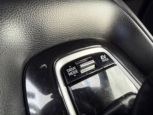 Used 2023 Toyota Corolla SE image 20