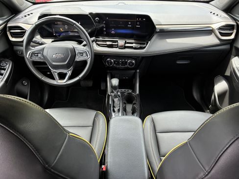 Used 2024 Chevrolet TrailBlazer ACTIV w/ Convenience Package FWD image 17