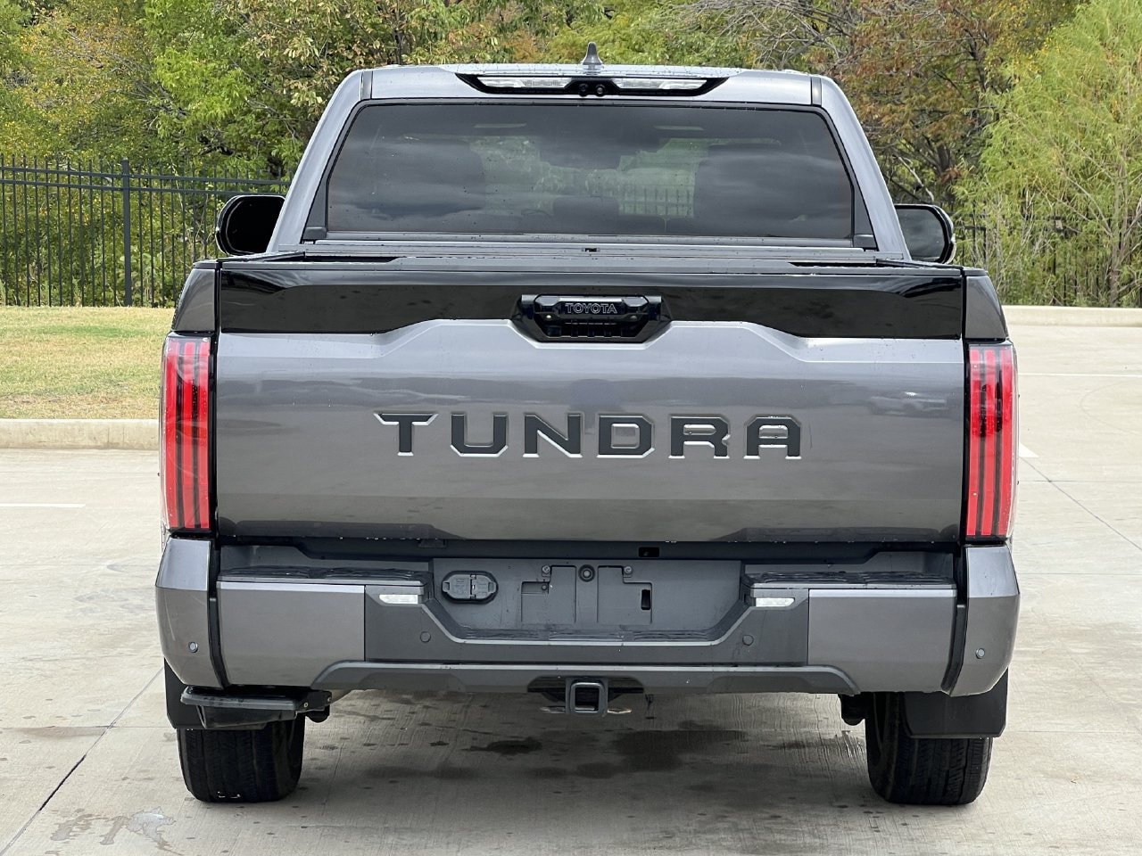 Used 2024 Toyota Tundra Platinum RWD image 4