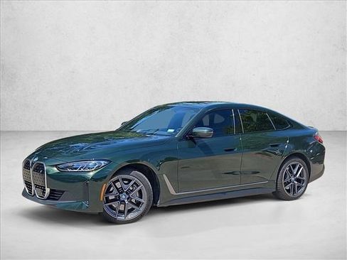 Used 2023 BMW i4 eDrive40 RWD image 1