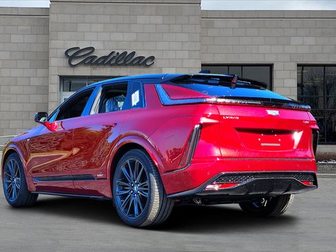 New 2026 Cadillac Lyriq V w/ LPO, Floor Liner Package image 4