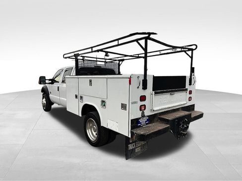Used 2011 Ford F550 4x4 Crew Cab Super Duty w/ Payload Upgrade Pkg image 7