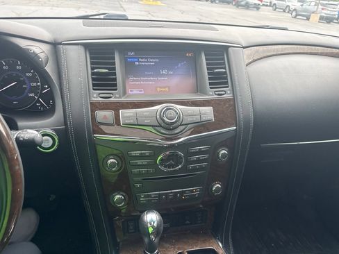 Used 2017 INFINITI QX80 4WD image 18