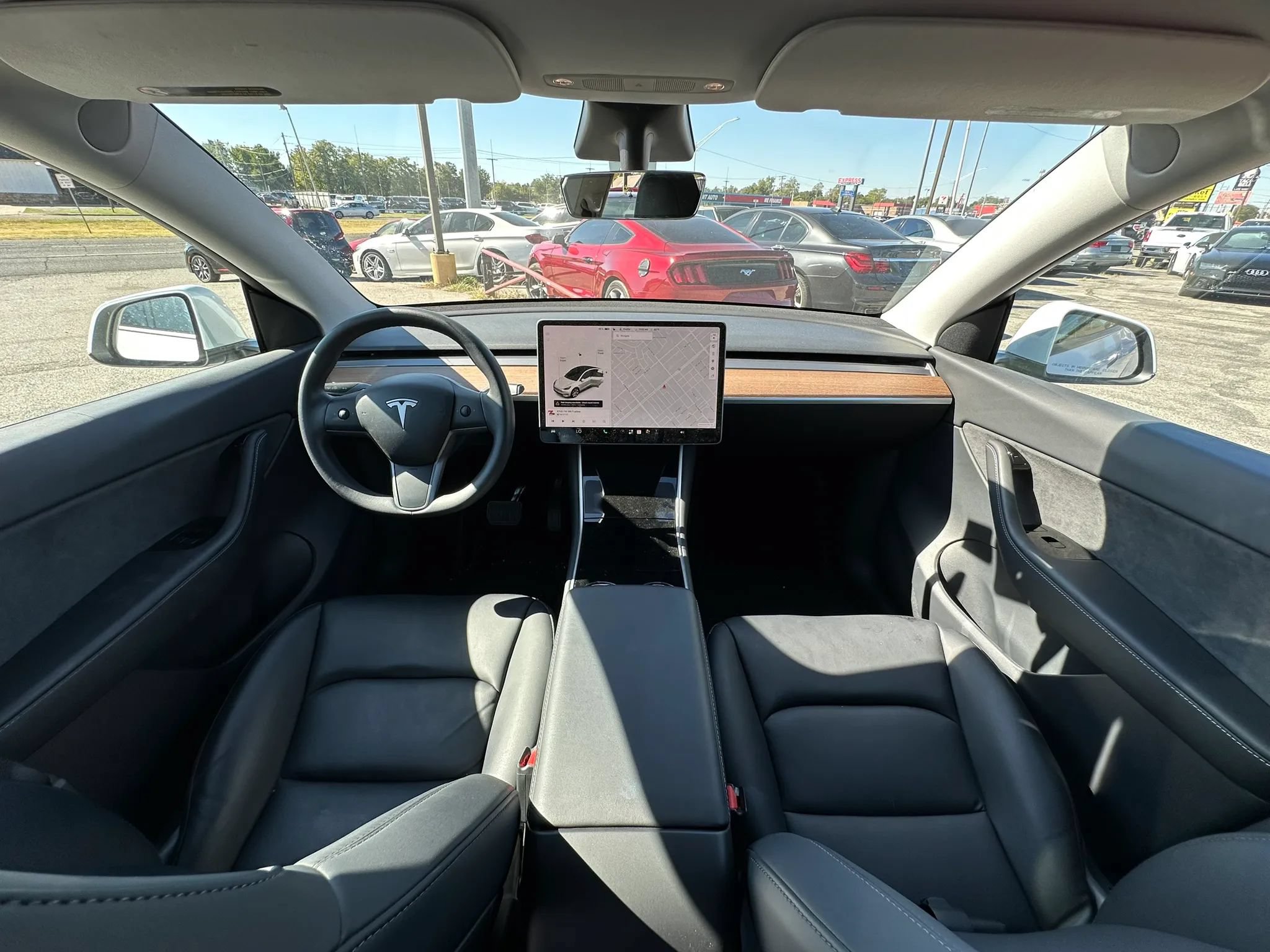 Used 2020 Tesla Model Y Long Range AWD/4WD image 2