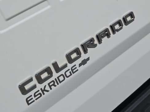 Used 2021 Chevrolet Colorado LT RWD image 11