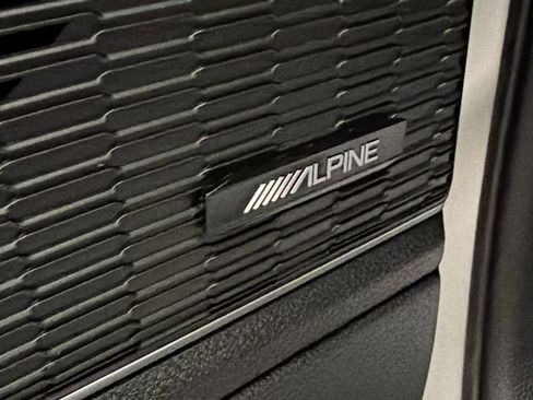 Used 2024 Jeep Grand Cherokee L Overland w/ Trailer Tow Package image 19