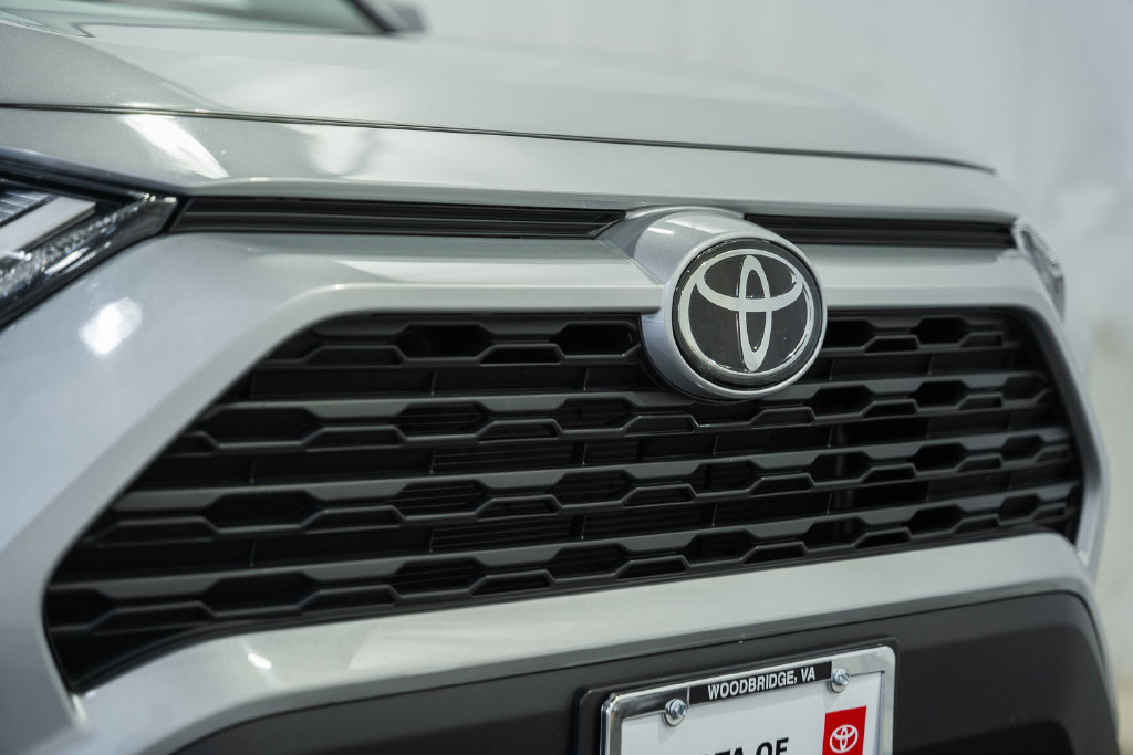 Certified 2025 Toyota RAV4 XLE AWD/4WD image 10