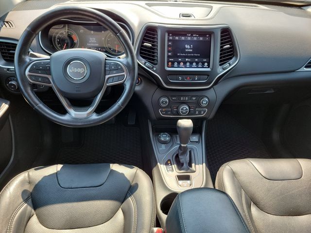 Used 2021 Jeep Cherokee Latitude Lux w/ Comfort/Convenience Group AWD/4WD image 22