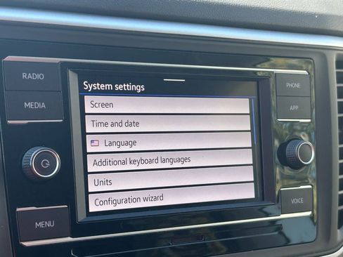 Used 2022 Volkswagen Atlas SE image 18