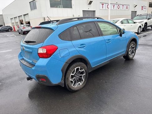 Used 2017 Subaru Crosstrek 2.0i Premium AWD/4WD image 8