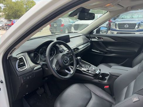 Used 2023 MAZDA CX-9 Touring image 9