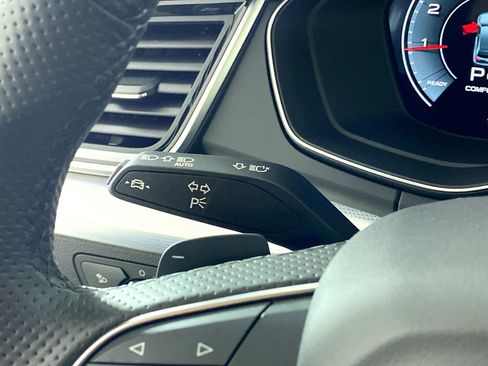 Certified 2025 Audi Q5 2.0T Premium Plus w/ Premium Plus Package image 18