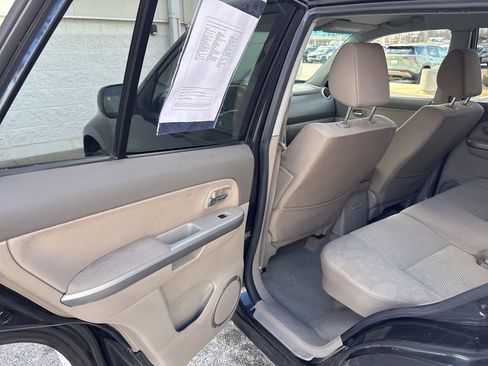 Used 2011 Suzuki Grand Vitara Premium image 10