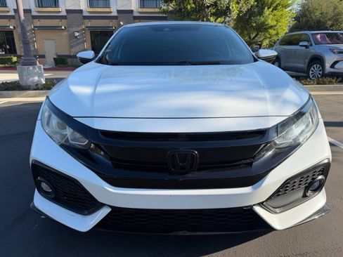 Used 2019 Honda Civic Sport image 8