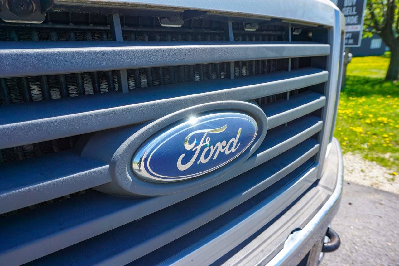 Used 2008 Ford F350 Lariat AWD/4WD image 10