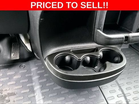 Used 2025 RAM ProMaster 2500 w/ U-Haul Equipment Group FWD image 17