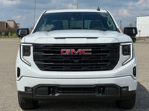 New 2026 GMC Sierra 1500 Elevation w/ Elevation Premium Package AWD/4WD image 48