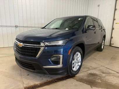 Used 2022 Chevrolet Traverse LS