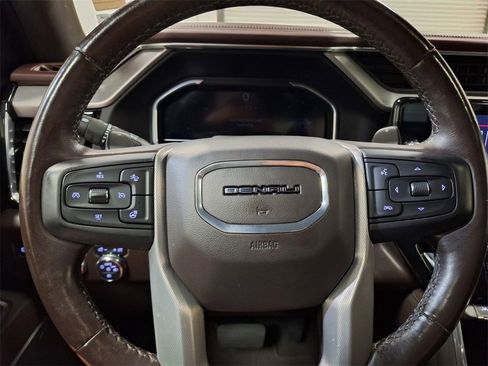 Used 2022 GMC Sierra 1500 Denali w/ Technology Package image 19