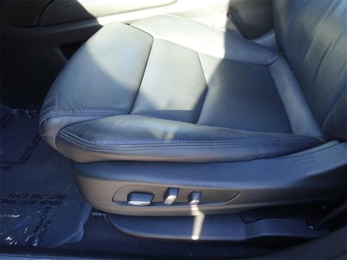 Used 2019 Cadillac XT5 Premium Luxury image 9