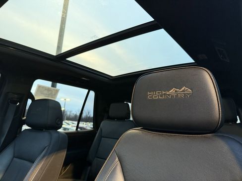 Used 2023 Chevrolet Tahoe High Country image 23