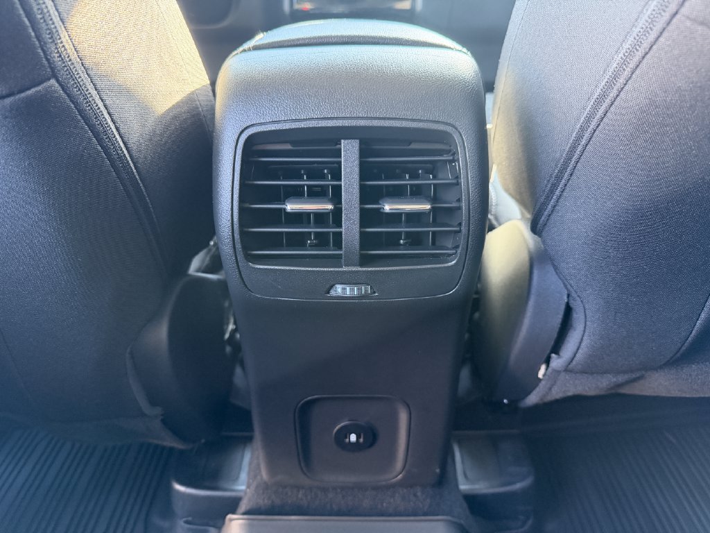 Used 2024 Ford Escape Active w/ Tech Pack #1 AWD/4WD image 34
