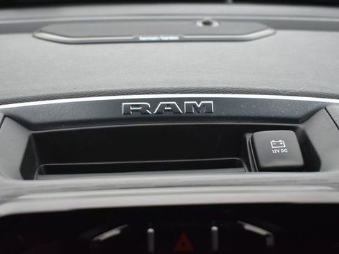 Used 2024 RAM 1500 Laramie image 26