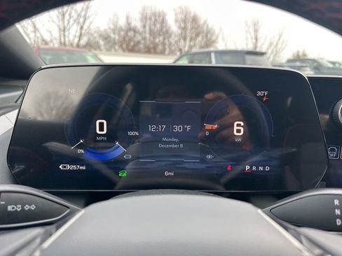 New 2026 Chevrolet Equinox EV RS image 17