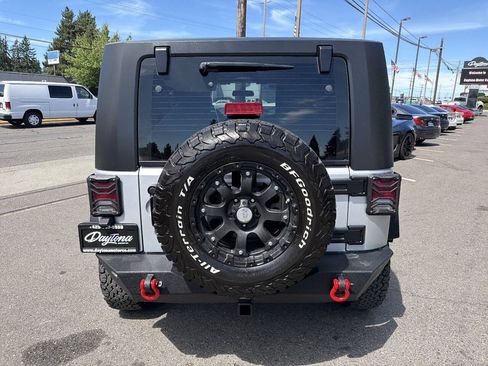 Used 2010 Jeep Wrangler Sport AWD/4WD image 5