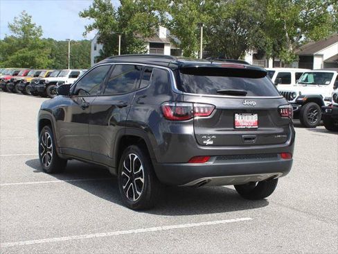 Certified 2023 Jeep Compass Limited AWD/4WD image 5