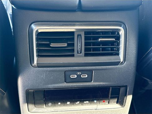 Used 2024 MAZDA CX-90 Plug-In Hybrid w/ Preferred image 28