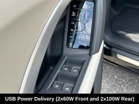 Used 2025 Audi Q5 Premium Plus AWD/4WD image 20