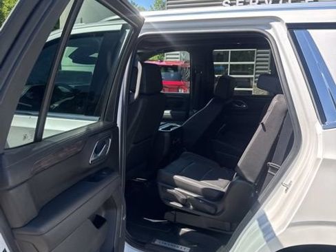 Used 2023 Chevrolet Tahoe LT w/ LT Signature Package AWD/4WD image 26