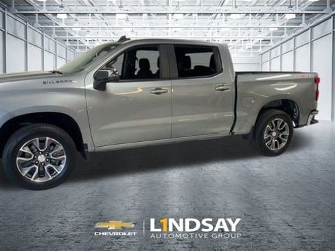 Used 2023 Chevrolet Silverado 1500 LT AWD/4WD image 6