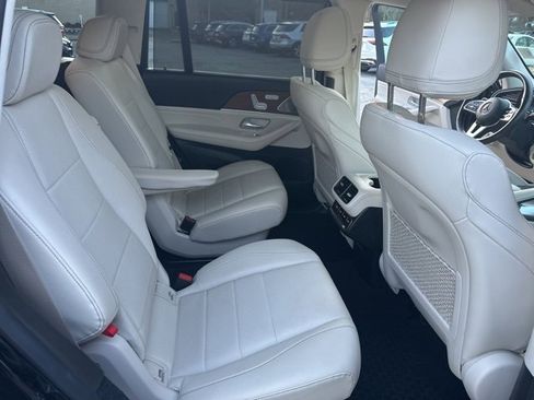 Certified 2022 Mercedes-Benz GLS 450 4MATIC image 15