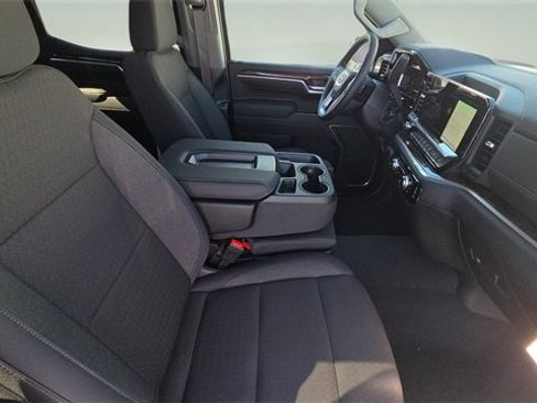 New 2026 GMC Sierra 1500 SLE w/ X31 Off-Road Package image 25