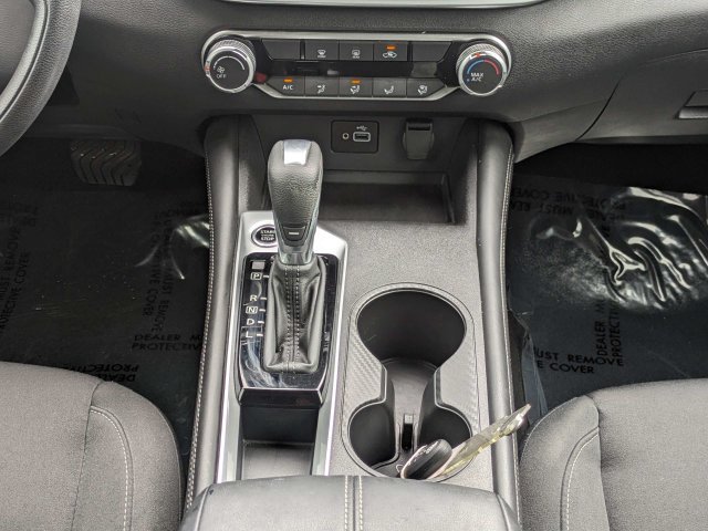 Used 2024 Nissan Altima 2.5 S FWD image 18