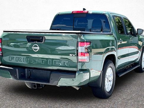 Used 2024 Nissan Frontier SV w/ SV Convenience Package RWD image 7