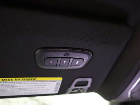 New 2025 Jeep Grand Cherokee Limited w/ Black Appearance Package image 28