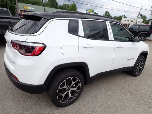 New 2026 Jeep Compass Limited AWD/4WD image 7