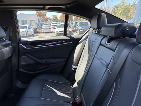 Certified 2023 BMW 530i xDrive w/ Premium Package image 32