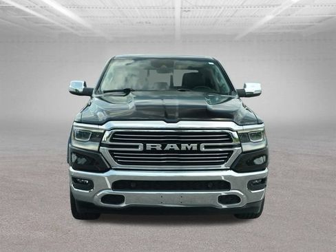 Used 2022 RAM 1500 Laramie AWD/4WD image 2
