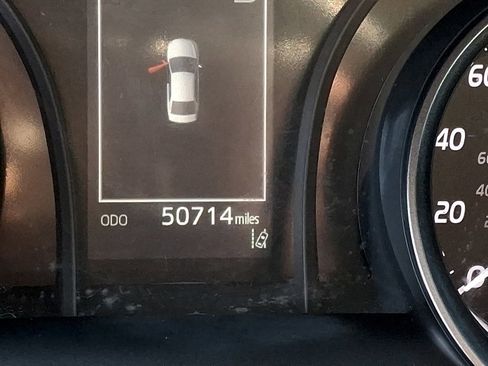 Used 2024 Toyota Camry SE image 17