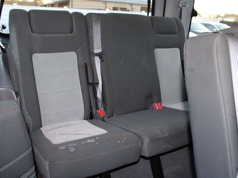 Used 2005 Ford Expedition XLT image 23