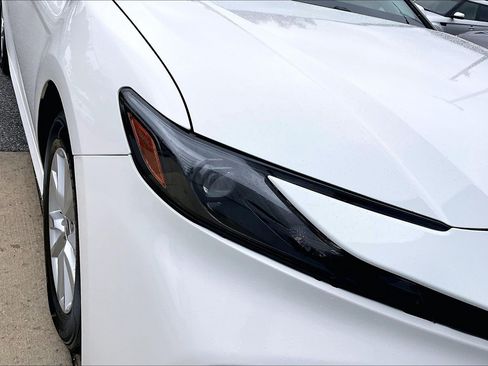 Used 2025 Toyota Camry LE FWD image 32