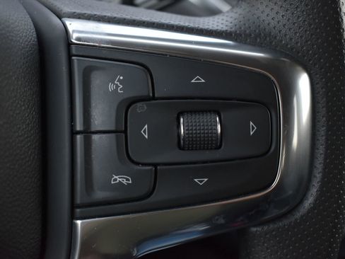 Used 2024 Chevrolet Blazer LT w/ Convenience Package FWD image 22