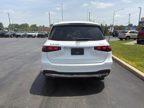 Used 2026 Mercedes-Benz GLS 450 4MATIC image 3