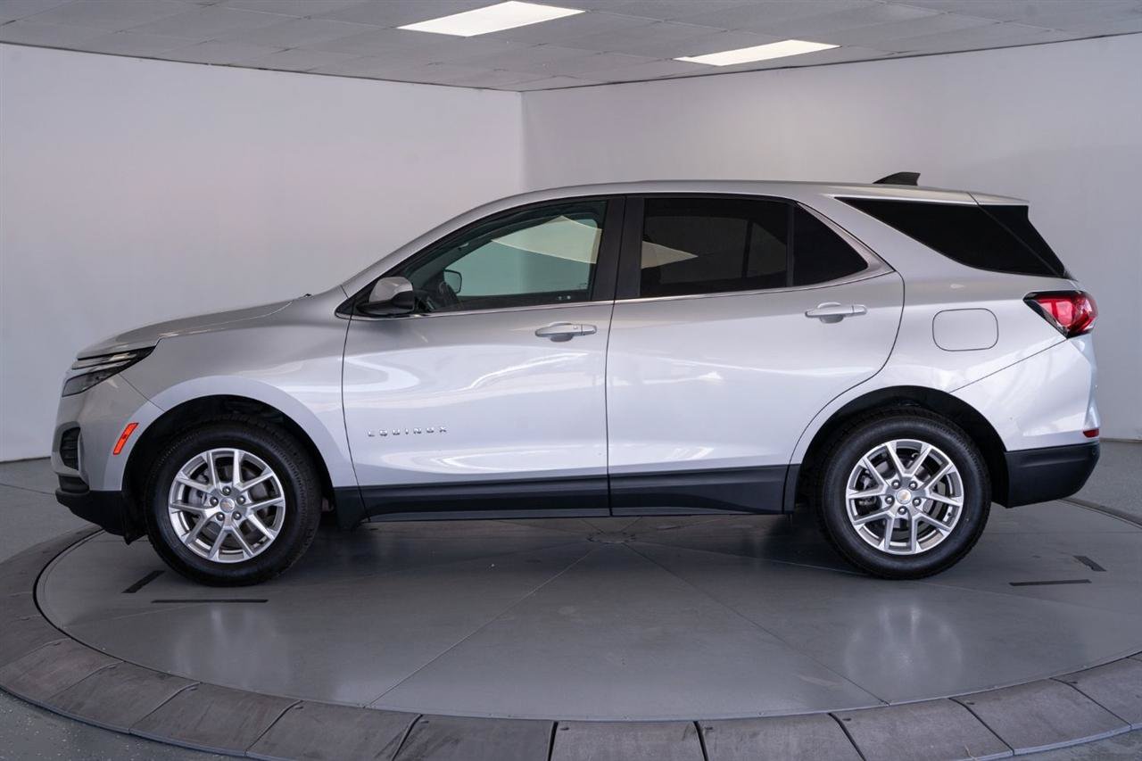 Used 2022 Chevrolet Equinox LT w/ Driver Convenience Package AWD/4WD image 4