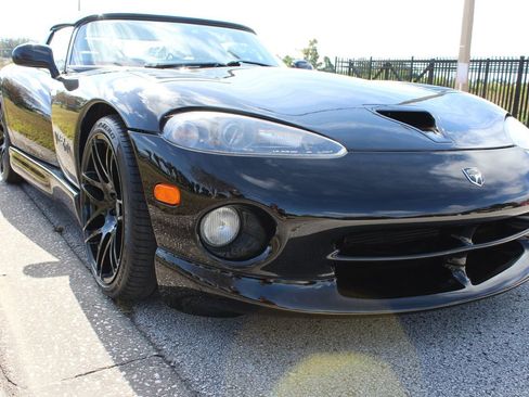 Used 2000 Dodge Viper RT/10 image 13