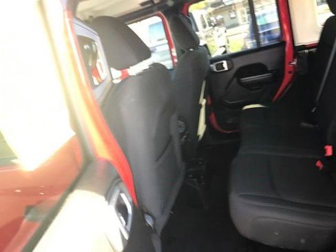 Certified 2019 Jeep Wrangler Unlimited Sport S image 22